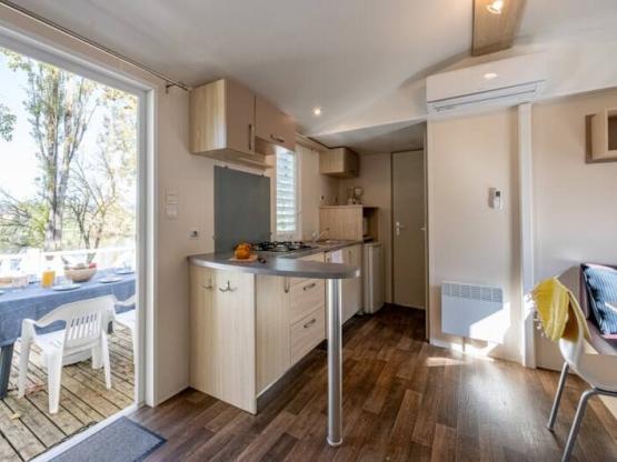 Mobil-home 3 chambres en bord de Rivière et climatisé (33 m²) n°3 à 5