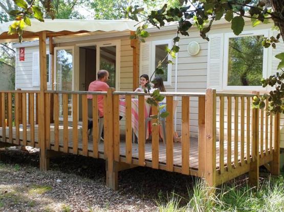 Mobilhome Confort 3 habitaciones 33m² - Terraza semi-cubierta - aire acondicionado