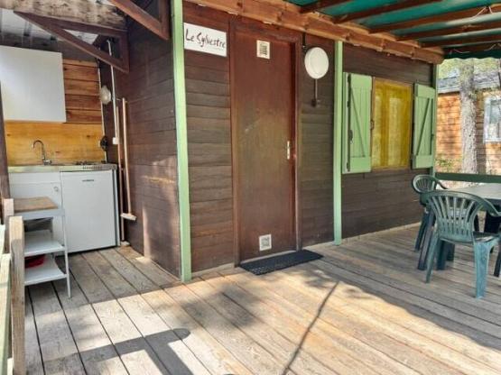 Bungalow sans sanitaire