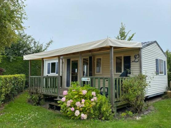 Mobil-Home (2 chambres) avec terrasse couverte