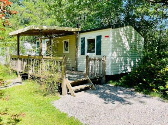 Mobilheim Chêne Confort 30 m² - 2 Schlafzimmer + überdachte Terrasse 14 m²