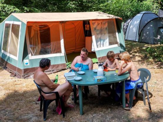 Zeltbungalow Eingerichtetes - 25 m²