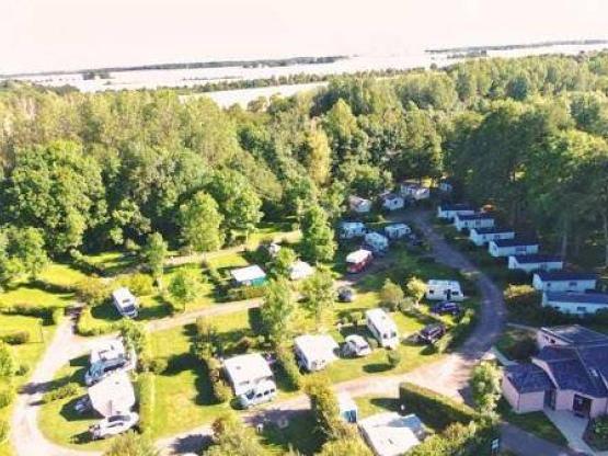 Emplacement Caravane / camping-car / van / fourgon aménagé