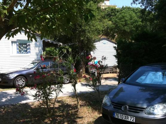 Mobilhome le Pellegrin - sheltered terrace