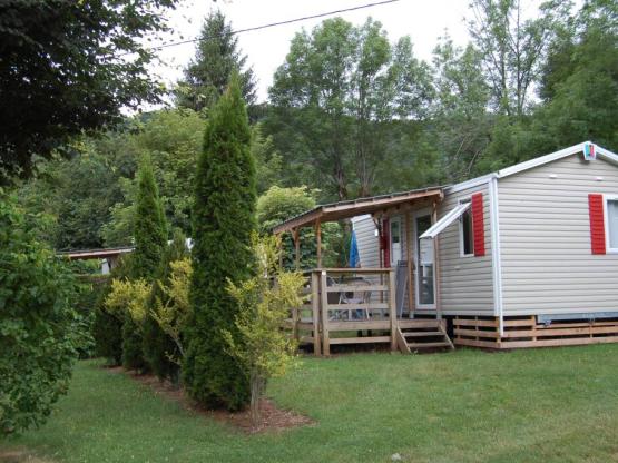 Mobil-home Lodge 24m² / 2 chambres - TV - Terrasse couverte