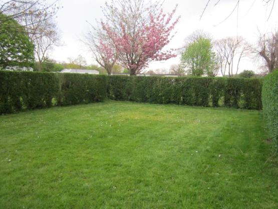 Emplacement avec véhicule - 100m² - sans électricité