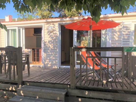 Cottage Riviera Club Prestige 38 m² - 3 chambres - terrasse bois +  climatisation, TV