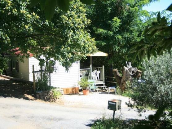 CAMPING LES CHATAIGNIERS