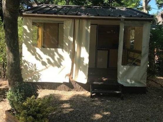 Le Tithome 20 m² 2 chambres sans sanitaire (2 adultes maxi - animaux interdits - non fumeur) 1/5 pers