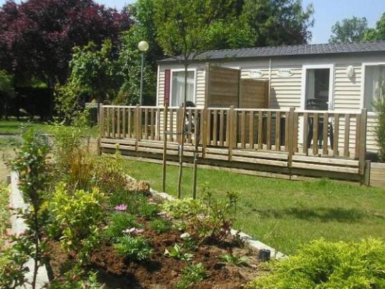 Mobil-home Standard 16m² 1 chambre + terrasse 9m² + TV