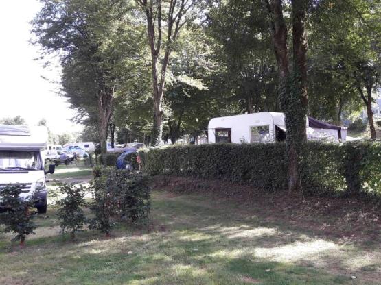 Comfort Package (1 tent, caravan or motorhome / 1 car / electricity 10A)