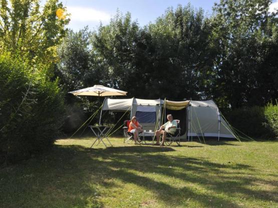 Forfait Confort (1 tente, caravane ou camping-car / 1 voiture / électricité 10A).