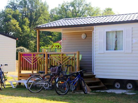 Mobil-Home climatisé 3 chambres - 36 m² terrasse semi-couverte incluse