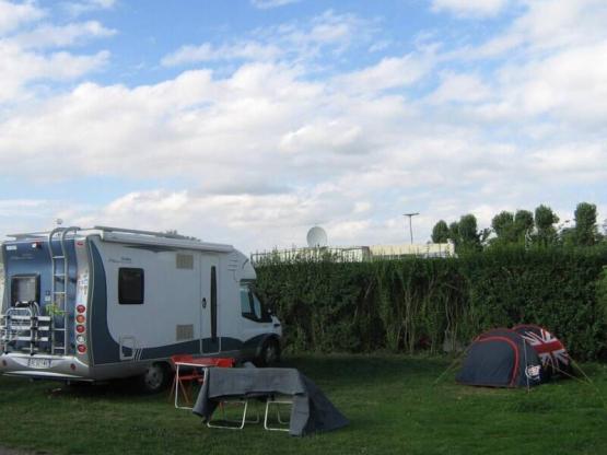 Emplacement caravane et camping-car - sans électricité