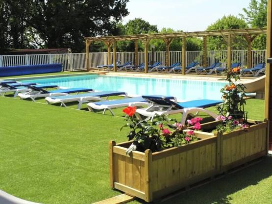 Mobil-Home grand confort terrasse couverte