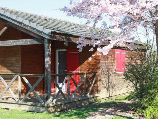 Chalet 35m² avec terrasse couverte (2 chambres)