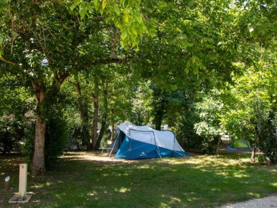 Nature Package (1 tent, caravan or motorhome / 1 car)