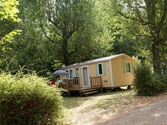 Mobil-home avec terrasse