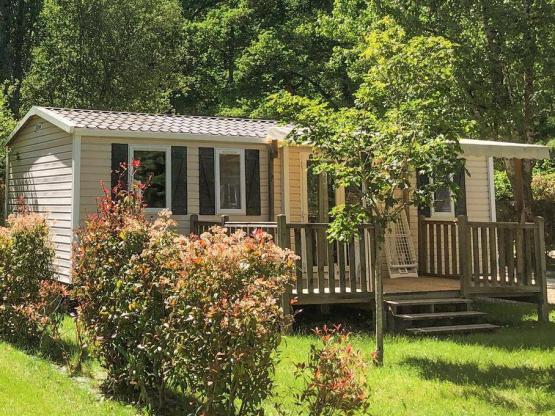 Mobil-home Confort - 3 chambres -TV - Terrasse bois semi-couverte - 34m²
