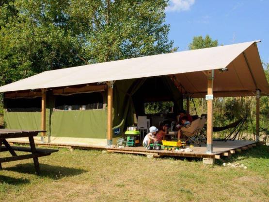 LODGE 34 m², 2 bedrooms, without sanitary facilities