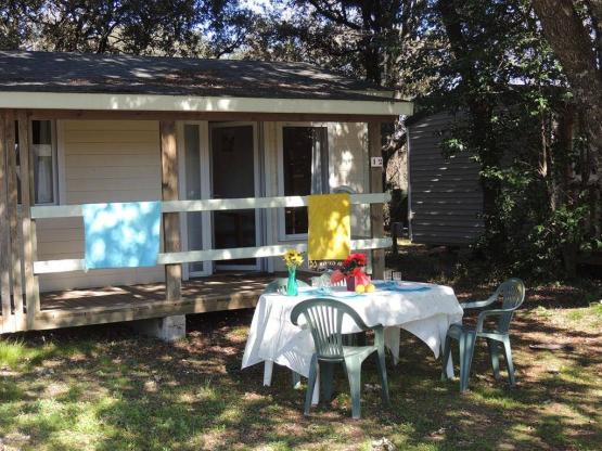 Chalet ECO 27m² (2 chambres) - terrasse couverte  - TV Incluse arv/départ samedi