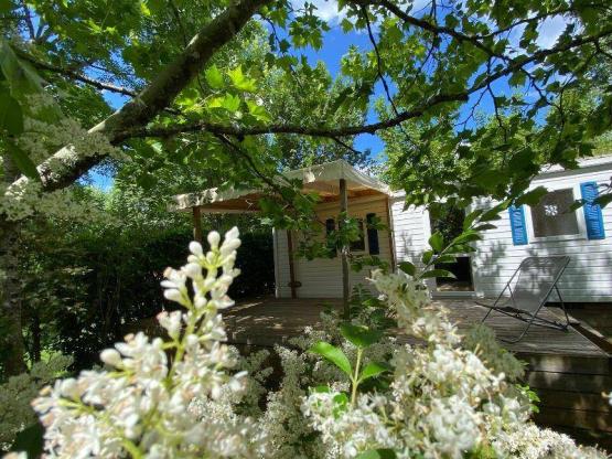 Mobil-home Grand Confort Lilas 28m² 2 chambres - Arrivée le Dimanche en Juillet et Août