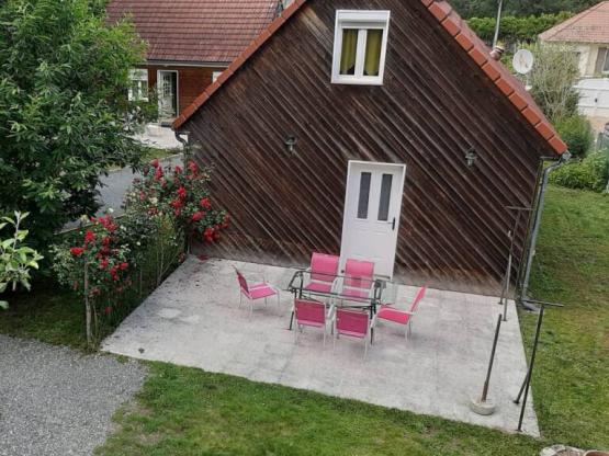 Chalet 60m² - situé à 500 mètres du camping