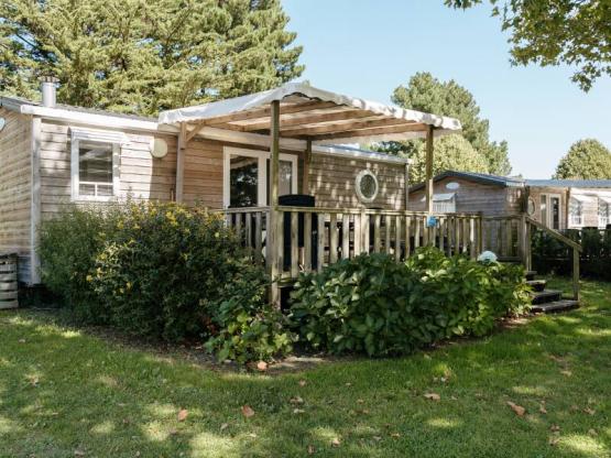 Mobil-home STANDARD 29m² (2 chambres) + terrasse semi-couverte 18m²