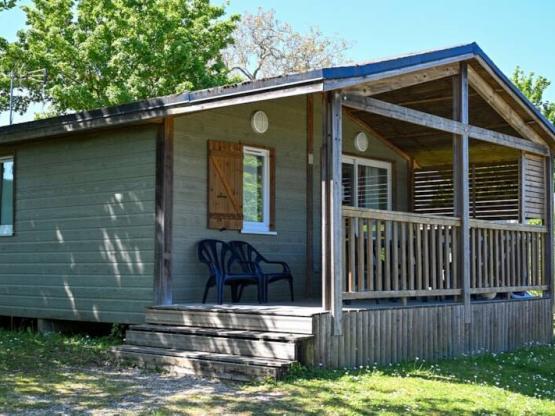 Chalet 35m² (3 chambres) avec terrasse couverte