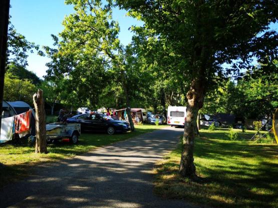 standplaats + 1 auto + elektriciteit