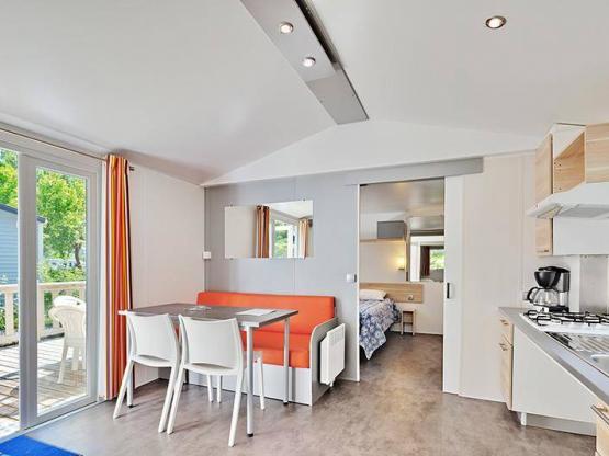 Mobilhome equipado para minusválido L'Estran : 32 m² + Terraza (2 Habitaciones)