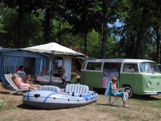 Emplacement Super Confort avec Sanitaire individuel