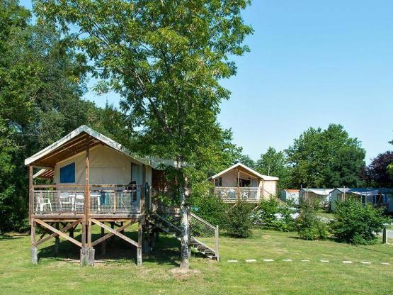 ECOLODGE SUR PILOTIS (locatif 2 chambres, 4 pers (+option 5ème pers sur demande)