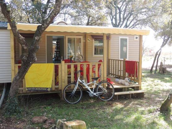 Mobil-home Confort + FAMILY  27m² (2 chambres) - terrasse couverte TV INCLUSE -  Clim