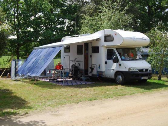 Forfait Emplacement Tente Caravane Ou Camping Car 1 Voiture Camping Le Bois Joli Bois De Cene Les Campings En France Campings Online