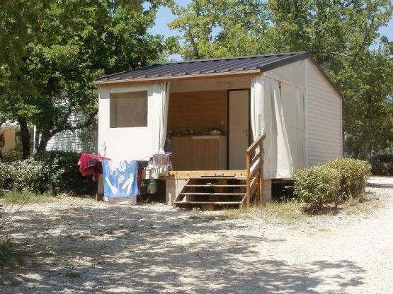 Rapid home Standard 20m² (2 slaapkamers, 3 volwassenen max + 1 kind) zonder sanitairgebouw