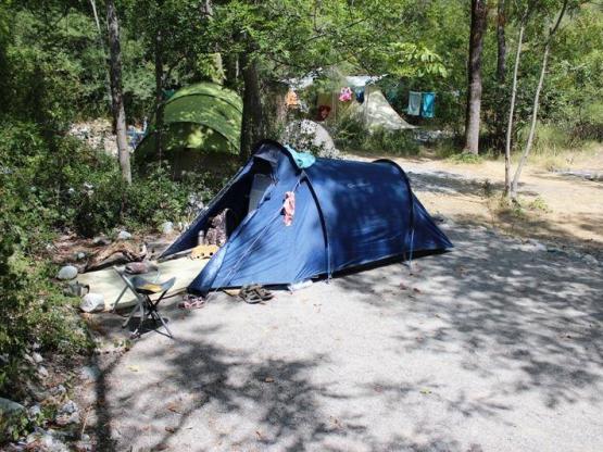 Emplacement Confort voiture/caravane ou camping-car