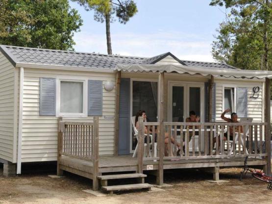 MOBIL-HOME Classique 2 kamers - terras