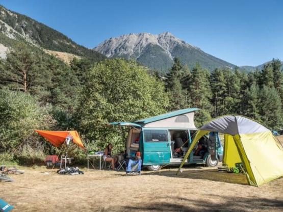 Emplacement Camping Confort