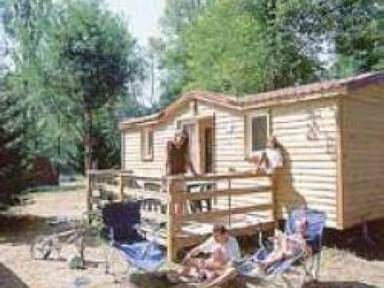 Stacaravan Confort+ Missouri en bois - 32m² -  2 slaapkamers +terrasse