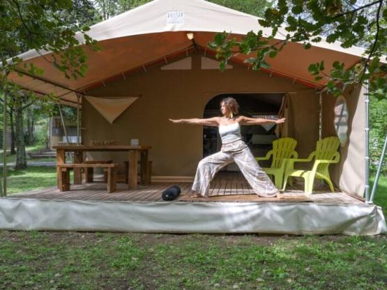 Tentes Canada 5 pers. - 2 ch. - sans sanitaire