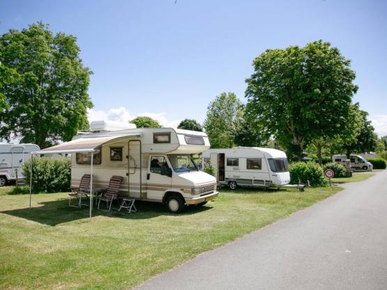 Forfait Confort: voiture + tente / caravane ou camping-car + électricité