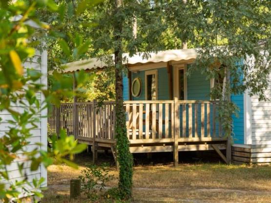 Mobil-home CONFORT+ 3 chambres climatisé 30m² + terrasse couverte 18m²