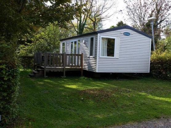 Mobil-home Confort 31m² - 2 chambres - 2 SDB - terrasse couverte - Juill et août : mercredi/mercredi