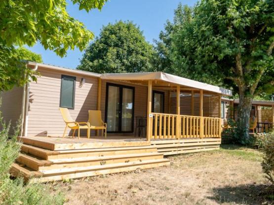 Mobil-home Premium 35m² 2 chambres + Terrasse semi-couverte + TV + LV + Clim