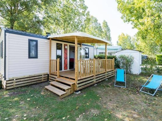 EVASION  28.5m² (2 chambres) (- de 9 ans) + TV + Terrasse