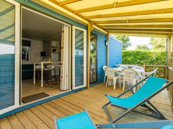 GRAND LARGE 34.5m² (3 chambres) (- de 8 ans) + TV + Terrasse