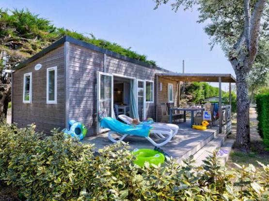 Mobile home Premium 30m²(2 bedrooms) + AIR CONDITIONING + terrace + TV + sheets included