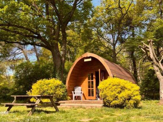 Pod 1 Zimmer (ohne Sanitäranlagen) + Terrasse 6m² + Blick auf die Loire
