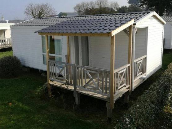 Mobil home Confort 27m² - 2 chambres - terrasse couverte - 11 nuits